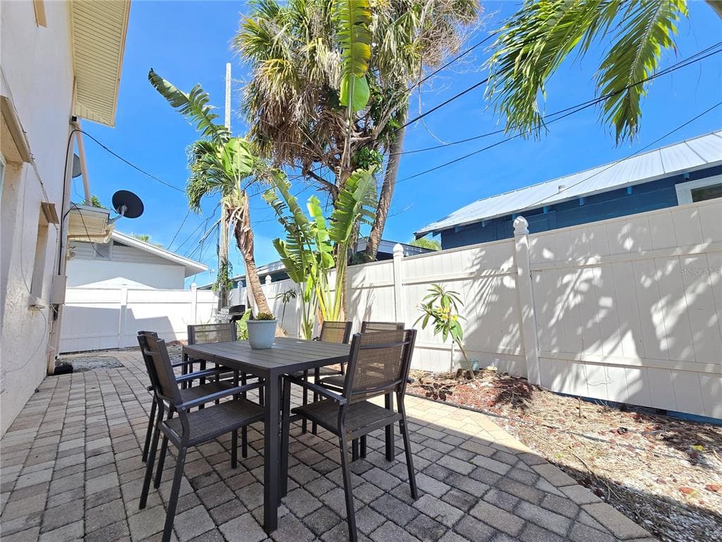 525 73RD AVENUE # 2, ST PETE BEACH, FL 33706 — zdjęcie 4