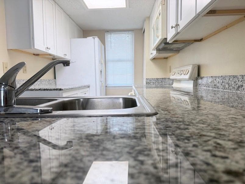 7514 COLONIAL COURT, TAMPA, FL 33615 — zdjęcie 5