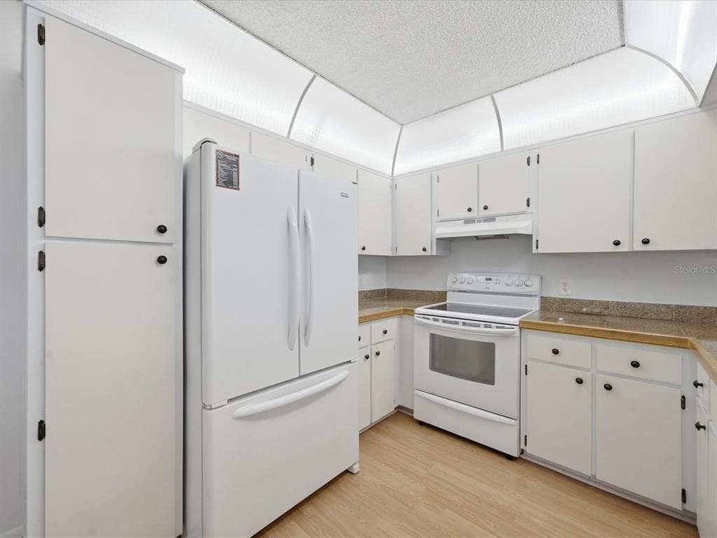 12130 SPARTAN WAY # 103, HUDSON, FL 34667 — zdjęcie 5