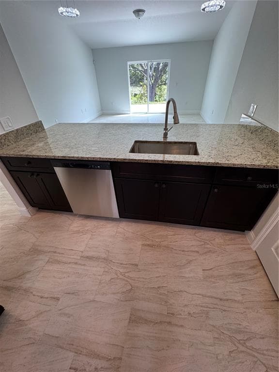 3148 N COVINGTON DRIVE, DELTONA, FL 32738 — zdjęcie 5