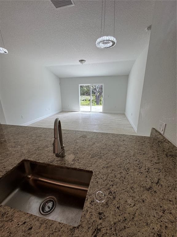 3148 N COVINGTON DRIVE, DELTONA, FL 32738 — zdjęcie 4