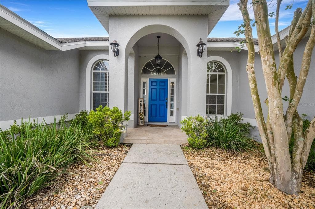 8722 FORT SOCRUM VILLAGE PLACE, LAKELAND, FL 33810