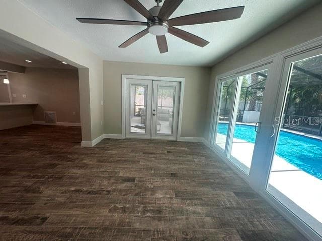 103 CARLYLE DRIVE, PALM HARBOR, FL 34683 — zdjęcie 4