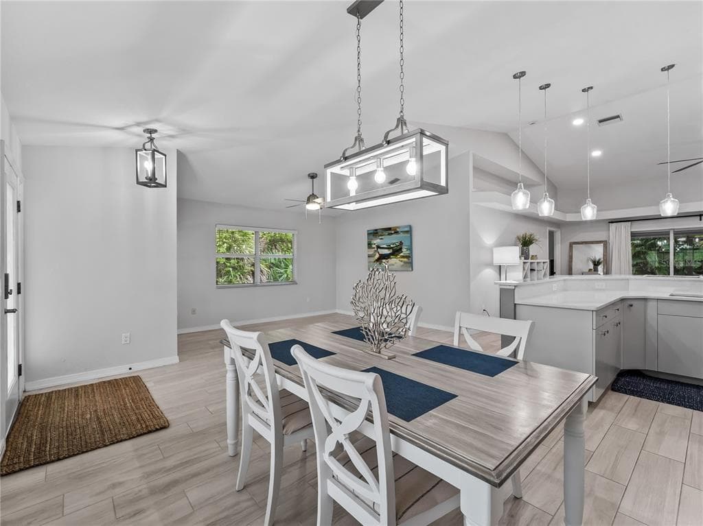 145 CREVALLE ROAD, ROTONDA WEST, FL 33947 — zdjęcie 4