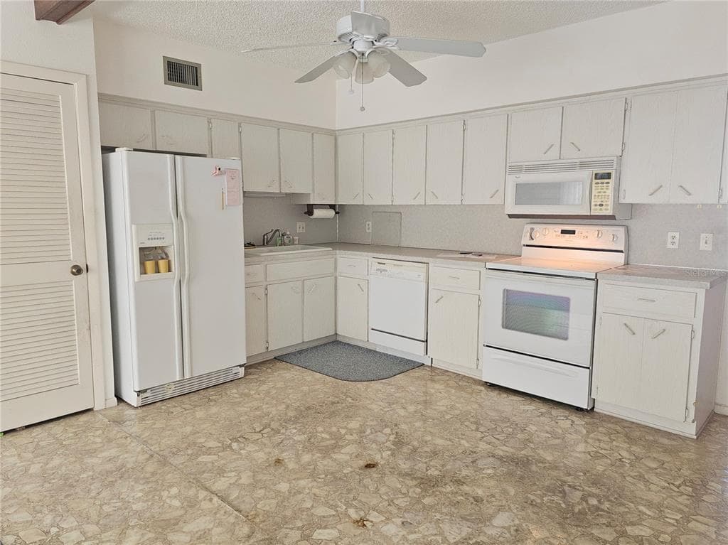 2284 PHILIPPINE DRIVE # 39, CLEARWATER, FL 33763 — zdjęcie 4