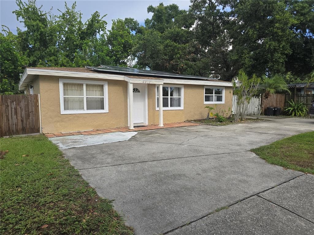 2913 MCINTOSH ROAD, SARASOTA, FL 34232