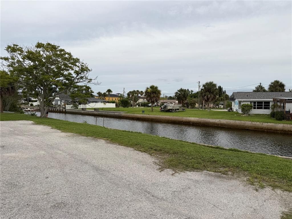 7228 NEW YORK AVENUE, HUDSON, FL 34667 — zdjęcie 5