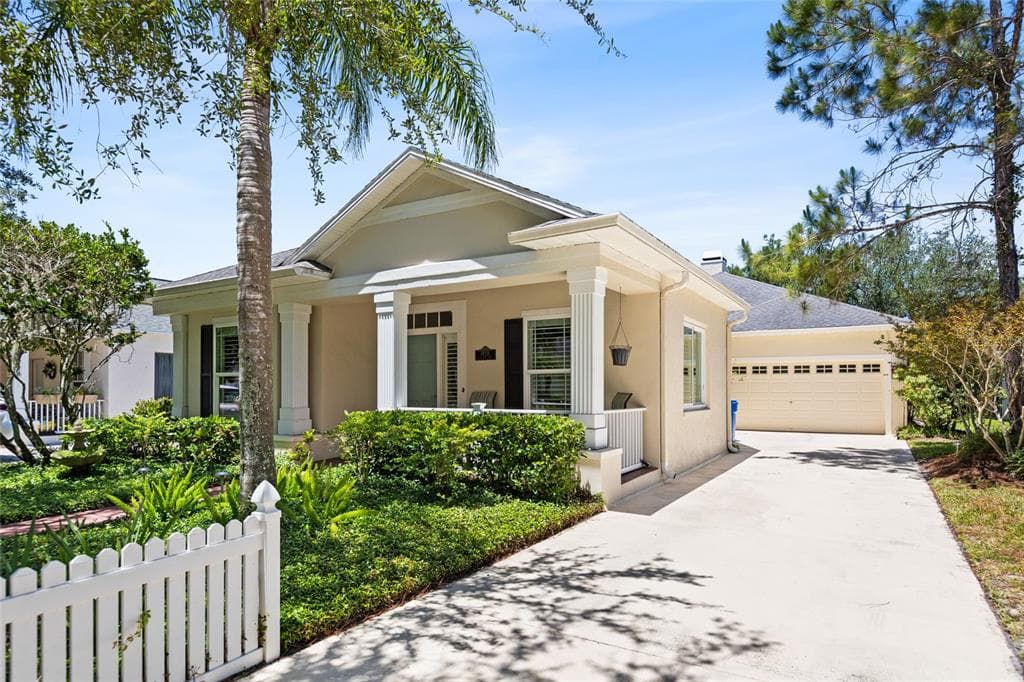 19218 SEA MIST LANE, LUTZ, FL 33558