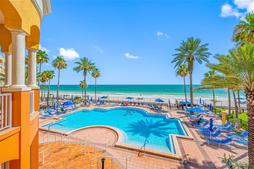 16550 GULF BOULEVARD # 645, NORTH REDINGTON BEACH, FL 33708