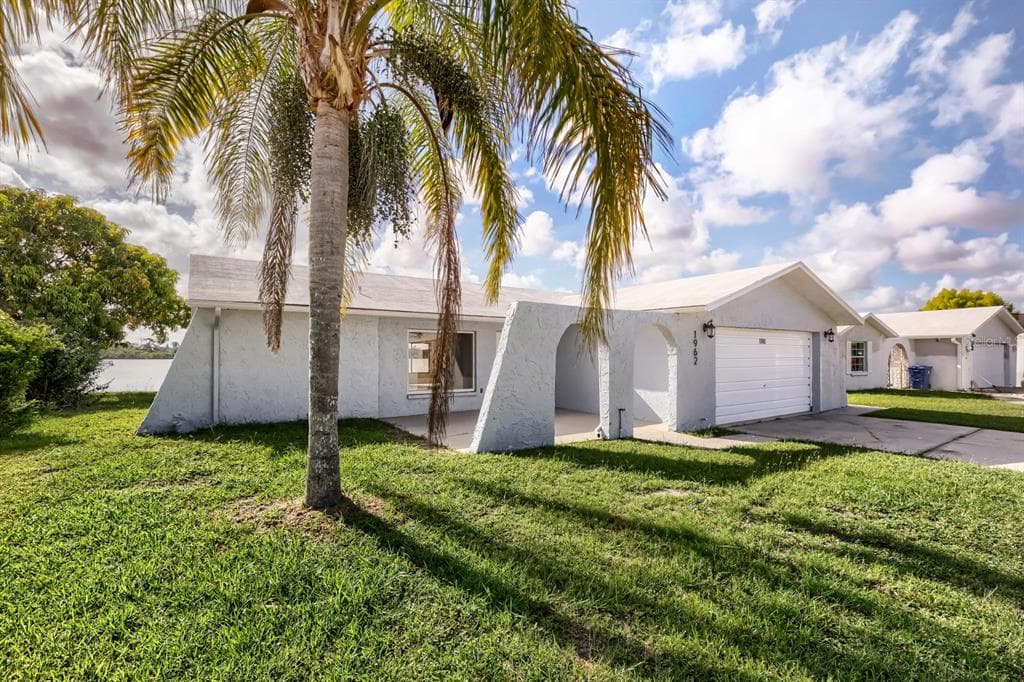 1962 SOCIETY DRIVE, HOLIDAY, FL 34691 — zdjęcie 3