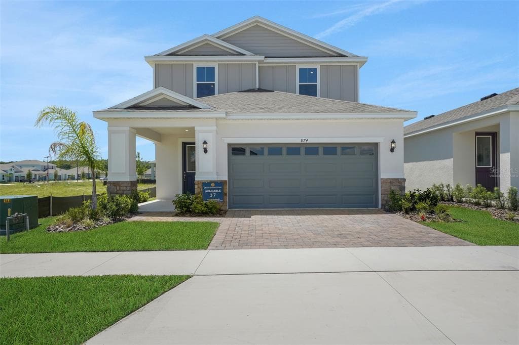 874 SUNSHOWER DRIVE, LADY LAKE, FL 32159