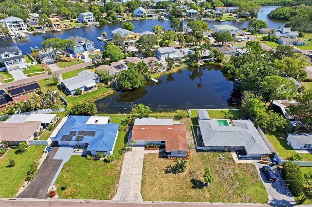 307 87TH AVENUE NE, ST PETERSBURG, FL 33702 — zdjęcie 2