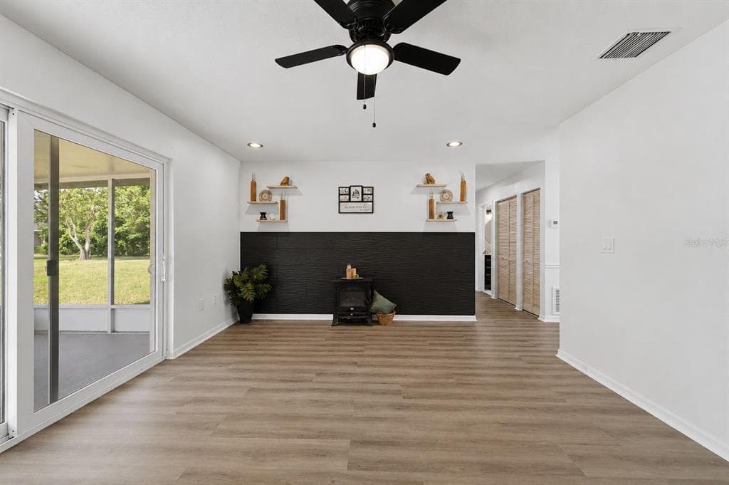 525 E ROBERTS STREET, ORANGE CITY, FL 32763 — zdjęcie 5