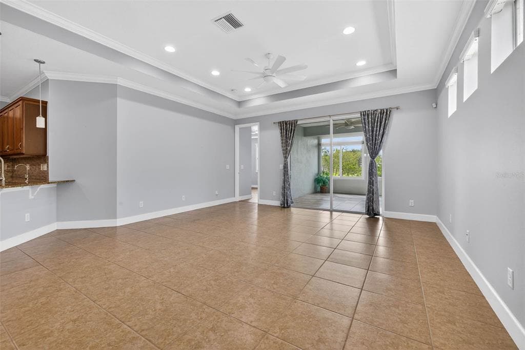 712 CHIPPER DRIVE, SUN CITY CENTER, FL 33573 — zdjęcie 4