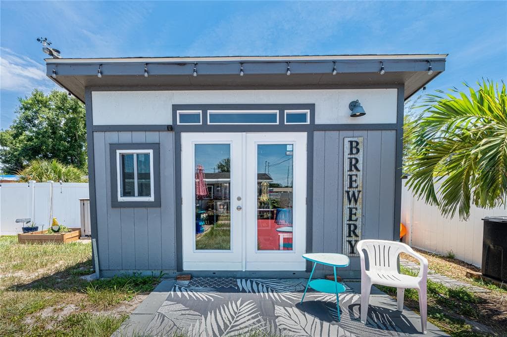 5760 3RD AVENUE N, ST PETERSBURG, FL 33710 — zdjęcie 5