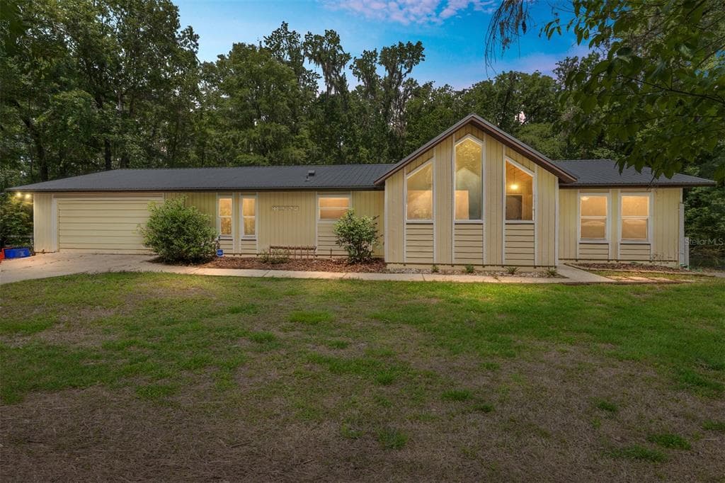 813 SW 99TH STREET, GAINESVILLE, FL 32607