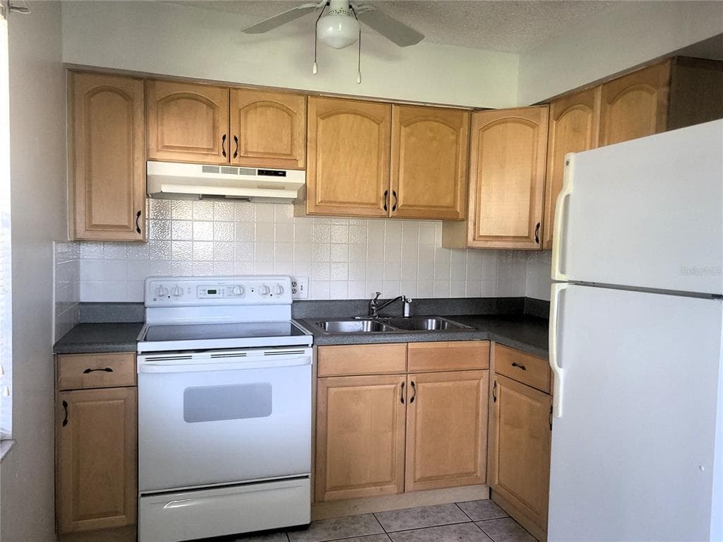 9110 VIA RECREO, NEW PORT RICHEY, FL 34655 — zdjęcie 4