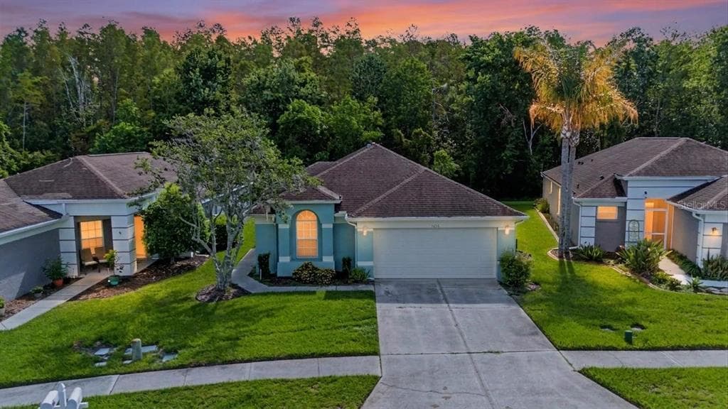 5526 GALLANT FOX COURT, WESLEY CHAPEL, FL 33544