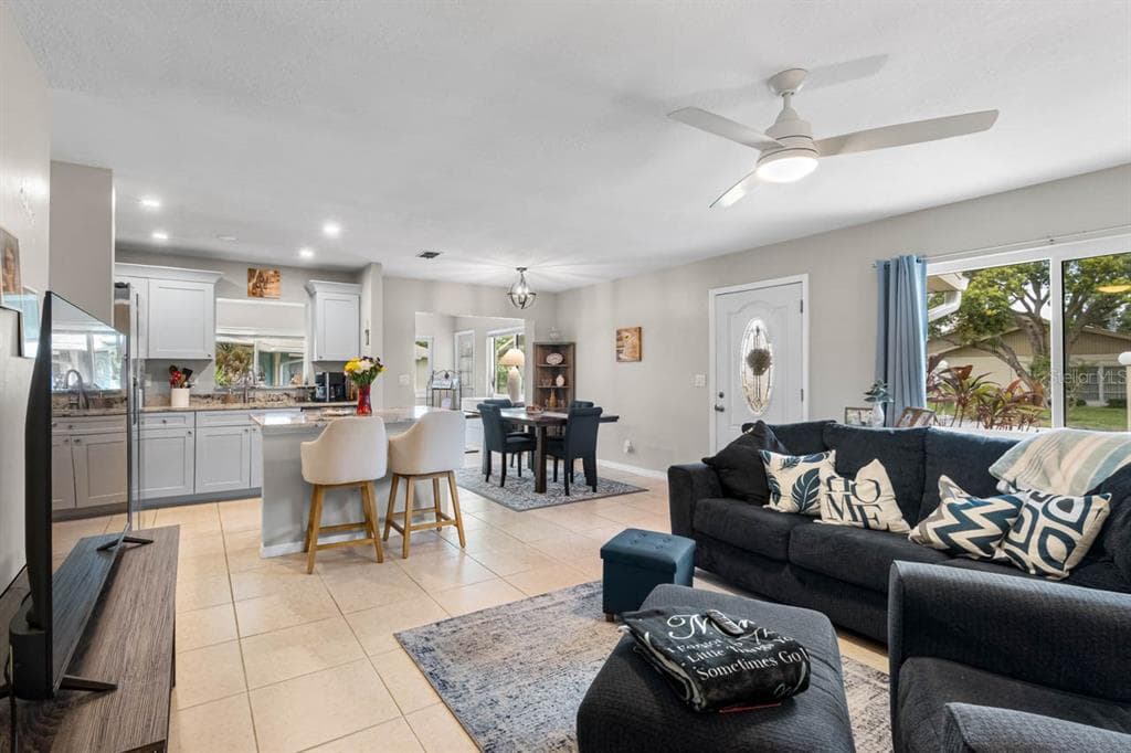 1906 CANTERBURY LANE # 26, SUN CITY CENTER, FL 33573 — zdjęcie 5