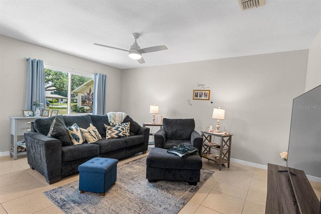 1906 CANTERBURY LANE # 26, SUN CITY CENTER, FL 33573 — zdjęcie 4