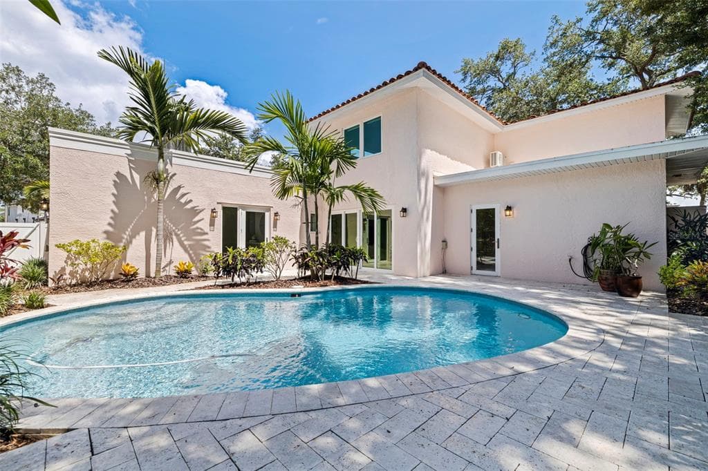 1846 COFFEE POT BOULEVARD NE, ST PETERSBURG, FL 33704 — zdjęcie 4