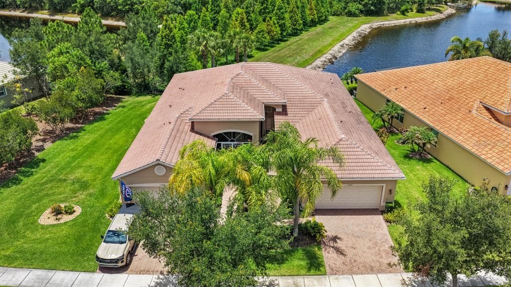 15665 AURORA LAKE CIRCLE, WIMAUMA, FL 33598 — zdjęcie 4