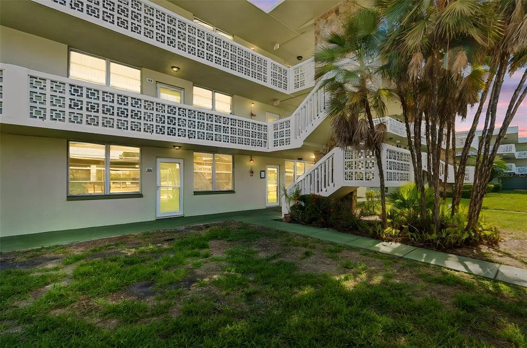4705 1ST STREET NE # 138, ST PETERSBURG, FL 33703 — zdjęcie 2