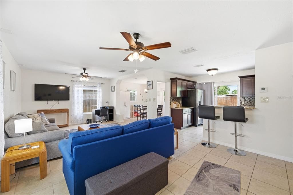 8685 MAGNOLIA DRIVE, SEMINOLE, FL 33777 — zdjęcie 5