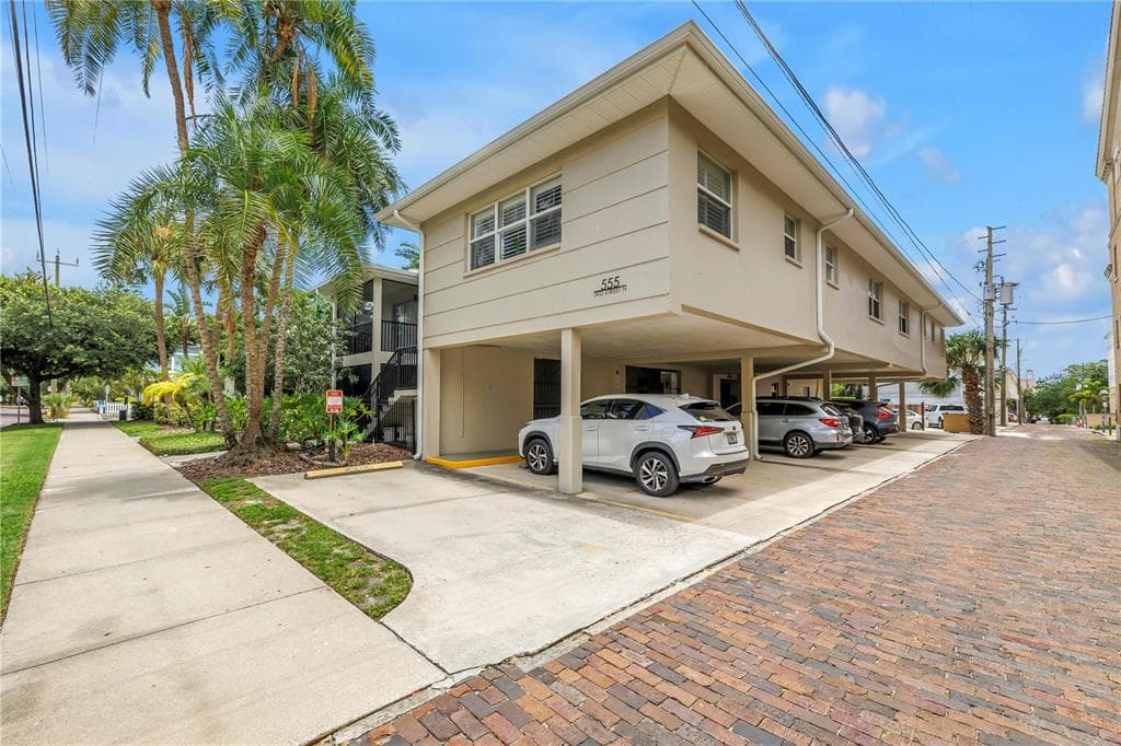 555 3RD STREET N # 13, ST PETERSBURG, FL 33701 — zdjęcie 2
