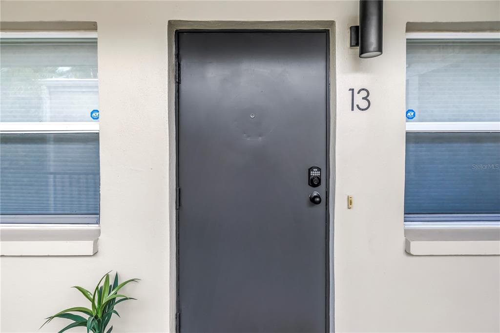 555 3RD STREET N # 13, ST PETERSBURG, FL 33701 — zdjęcie 5