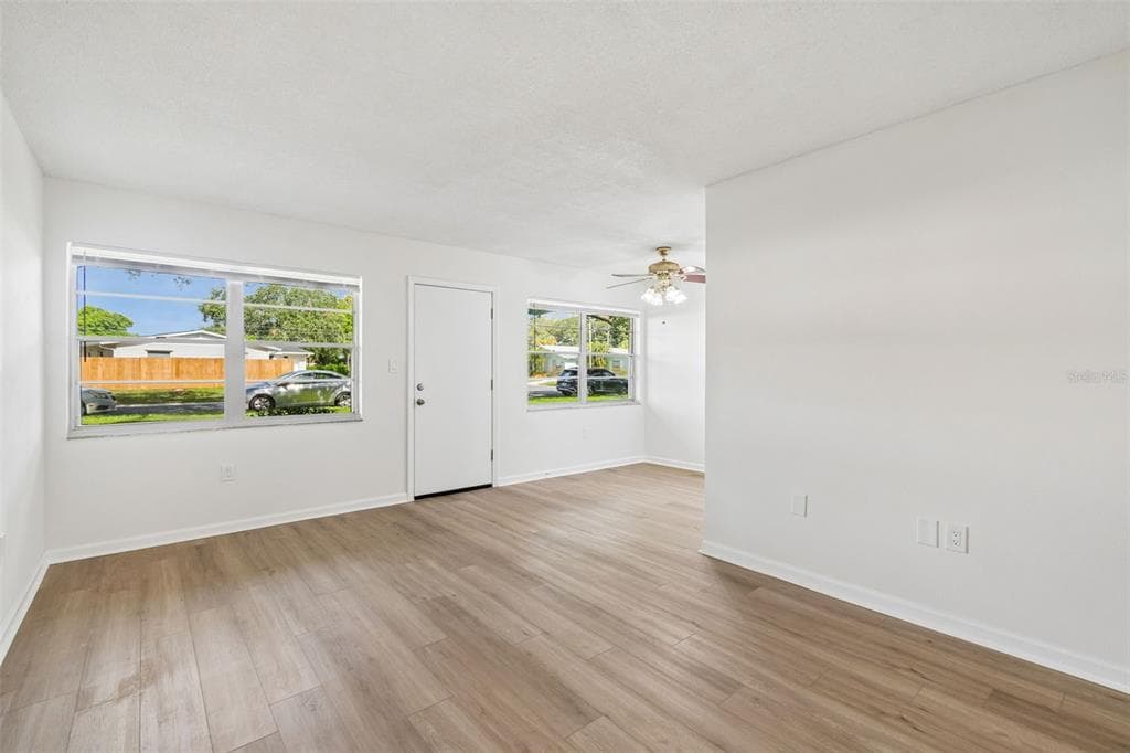 8101 11TH STREET N # 125, ST PETERSBURG, FL 33702 — zdjęcie 5