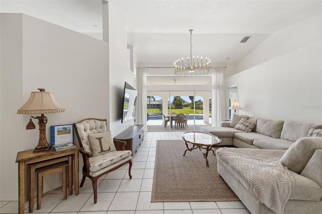275 ROTONDA BOULEVARD N, ROTONDA WEST, FL 33947 — zdjęcie 4