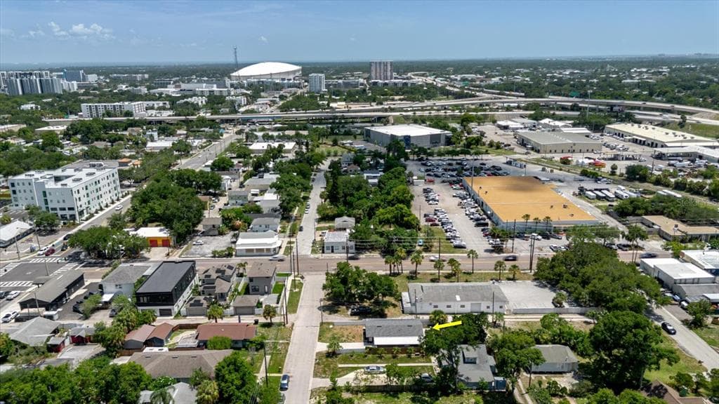 916 17TH STREET N, ST PETERSBURG, FL 33713 — zdjęcie 2