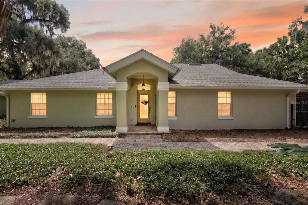 16720 BEAUCLAIRE CT, TAVARES, FL 32778 — zdjęcie 2