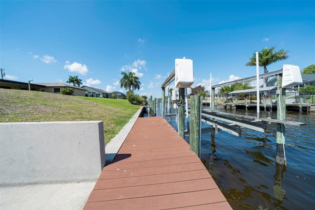 1433 SE 28TH TERRACE, CAPE CORAL, FL 33904 — zdjęcie 4