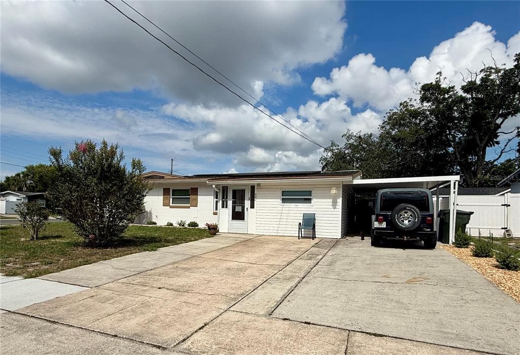 602 SULLIVAN AVENUE, OCOEE, FL 34761