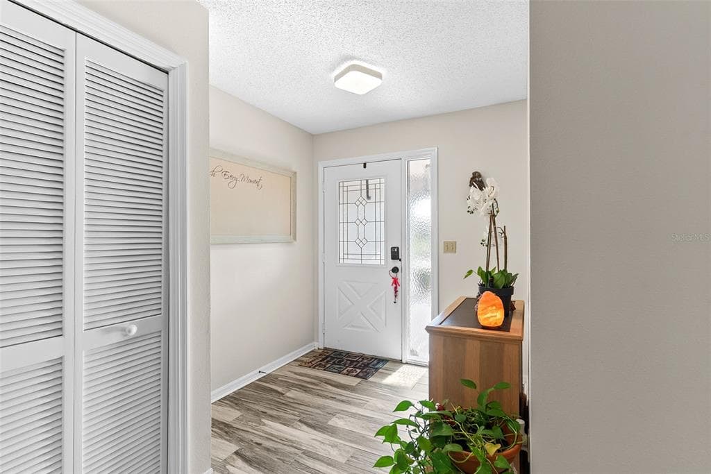 1816 GRANVILLE LANE, SUN CITY CENTER, FL 33573 — zdjęcie 4