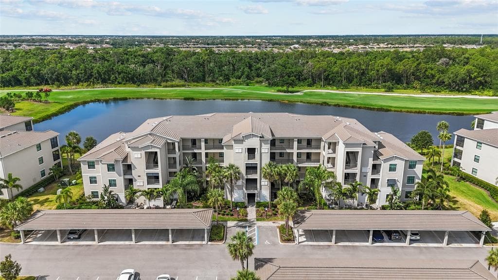 17626 GAWTHROP DRIVE # 202, BRADENTON, FL 34211