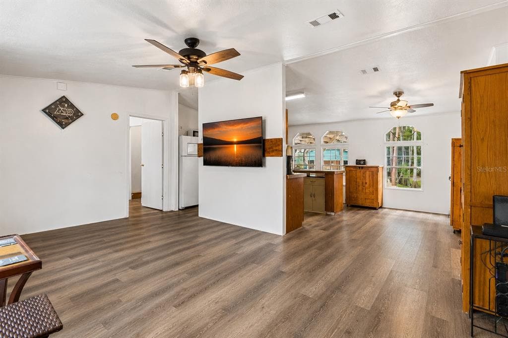 17808 DOGWOOD DRIVE, LUTZ, FL 33558 — zdjęcie 4