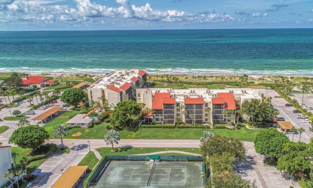 1975 GULF OF MEXICO DRIVE # G4-401, LONGBOAT KEY, FL 34228 — zdjęcie 3