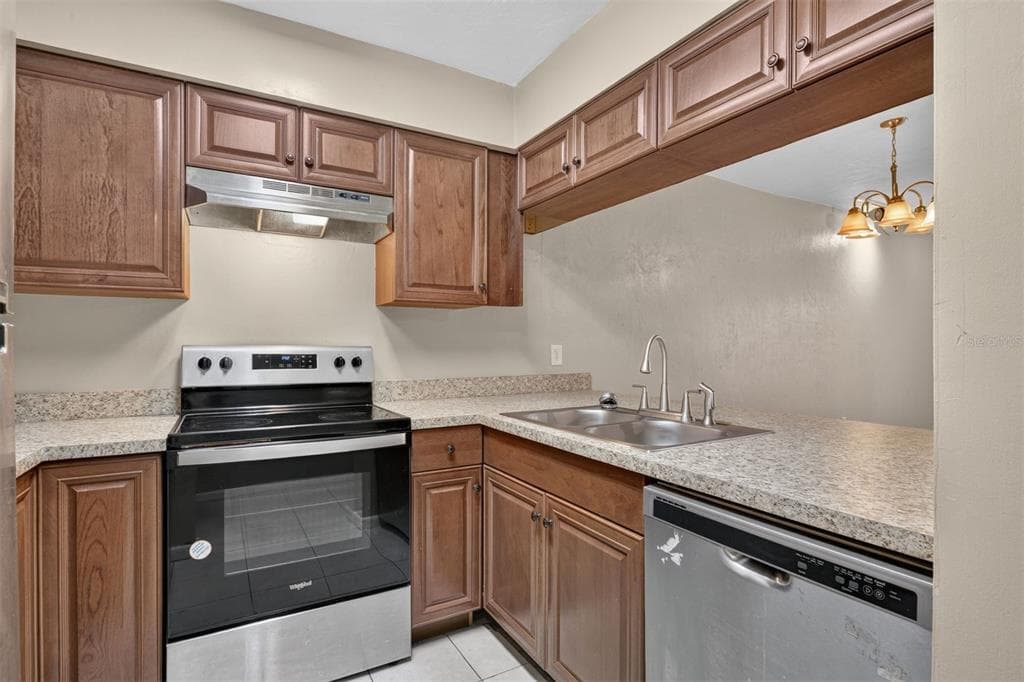 2735 SW 35TH PLACE # 2004, GAINESVILLE, FL 32608 — zdjęcie 2