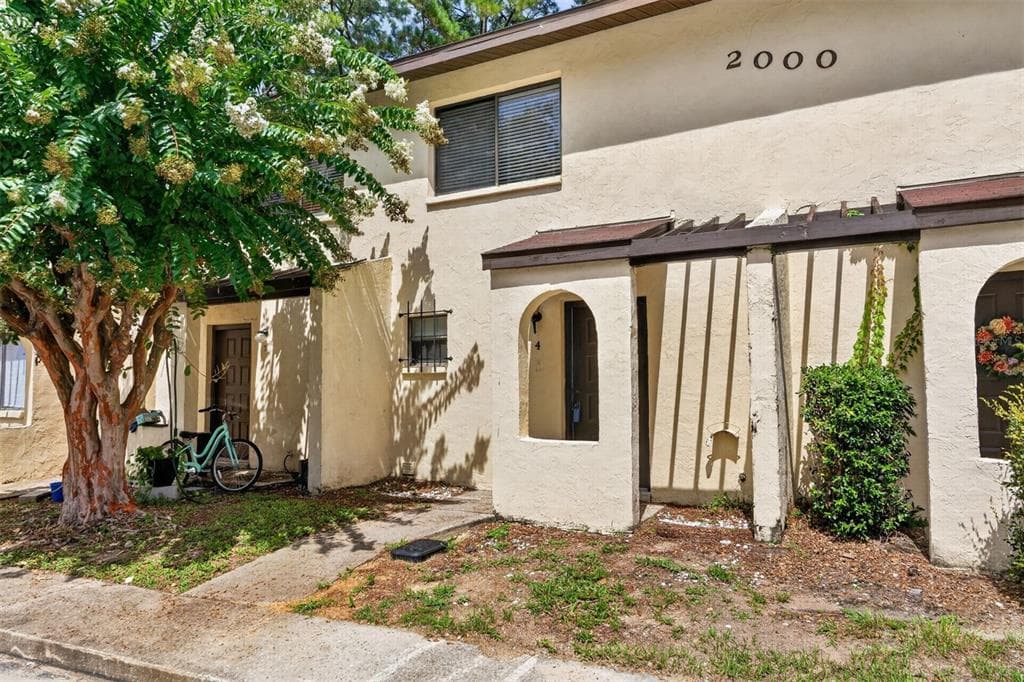 2735 SW 35TH PLACE # 2004, GAINESVILLE, FL 32608