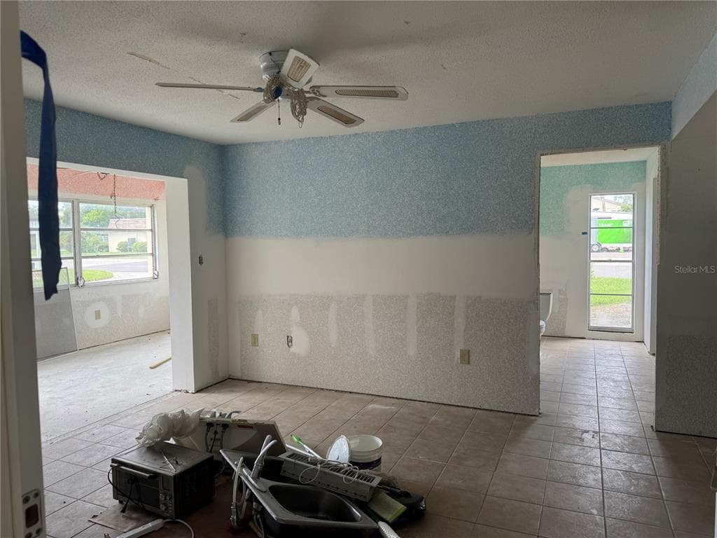 5132 AMULET DRIVE # 101, NEW PORT RICHEY, FL 34652 — zdjęcie 3