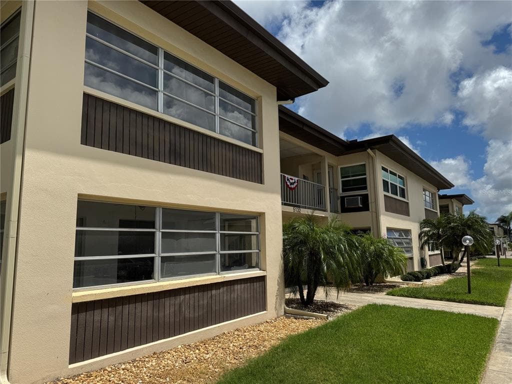 5132 AMULET DRIVE # 101, NEW PORT RICHEY, FL 34652