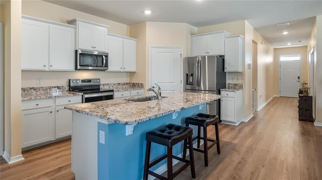 8033 PENROSE PLACE, WILDWOOD, FL 34785 — zdjęcie 4