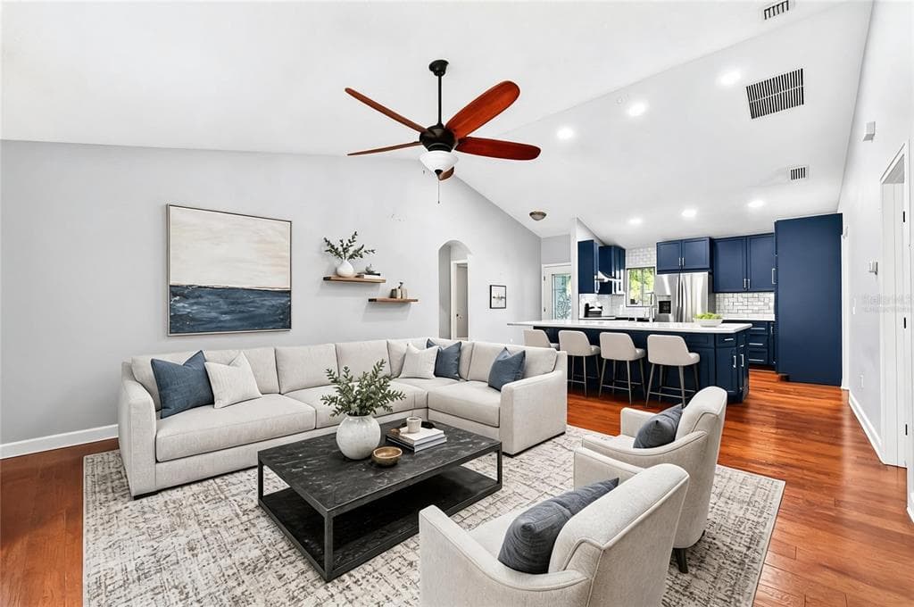 116 W 5TH STREET, CHULUOTA, FL 32766 — zdjęcie 3