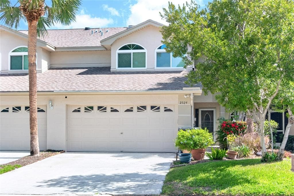 2524 W BROOK LANE, CLEARWATER, FL 33761