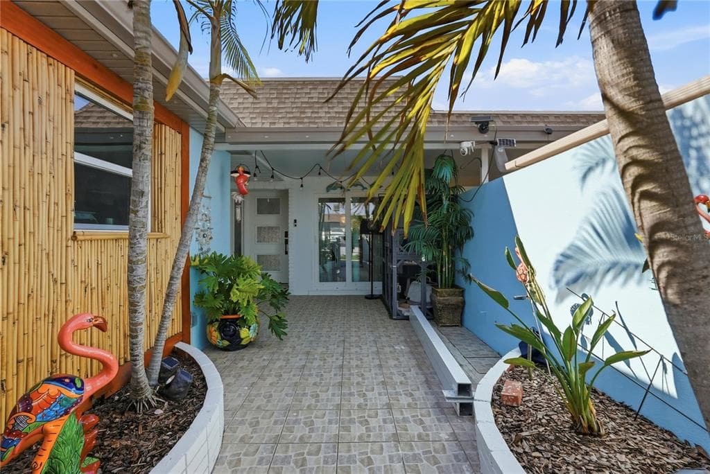 573 BOCA CIEGA POINT BOULEVARD N, ST PETERSBURG, FL 33708 — zdjęcie 3