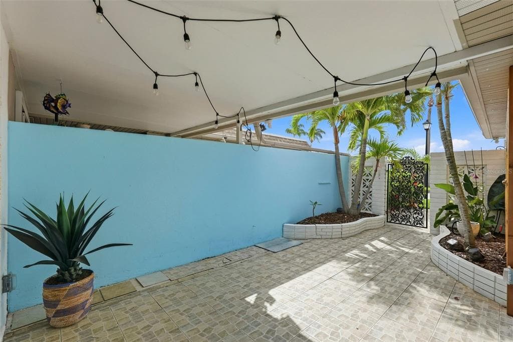 573 BOCA CIEGA POINT BOULEVARD N, ST PETERSBURG, FL 33708 — zdjęcie 5