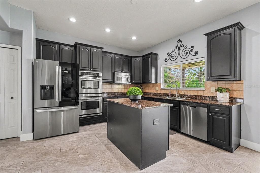 12915 CARLINGTON LN, RIVERVIEW, FL 33579 — zdjęcie 4